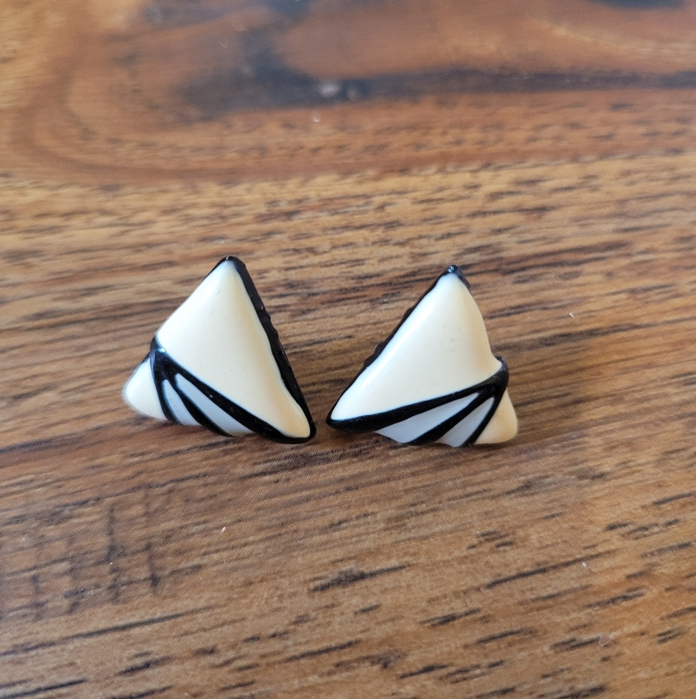 Vintage White and Black Triangle Earrings
